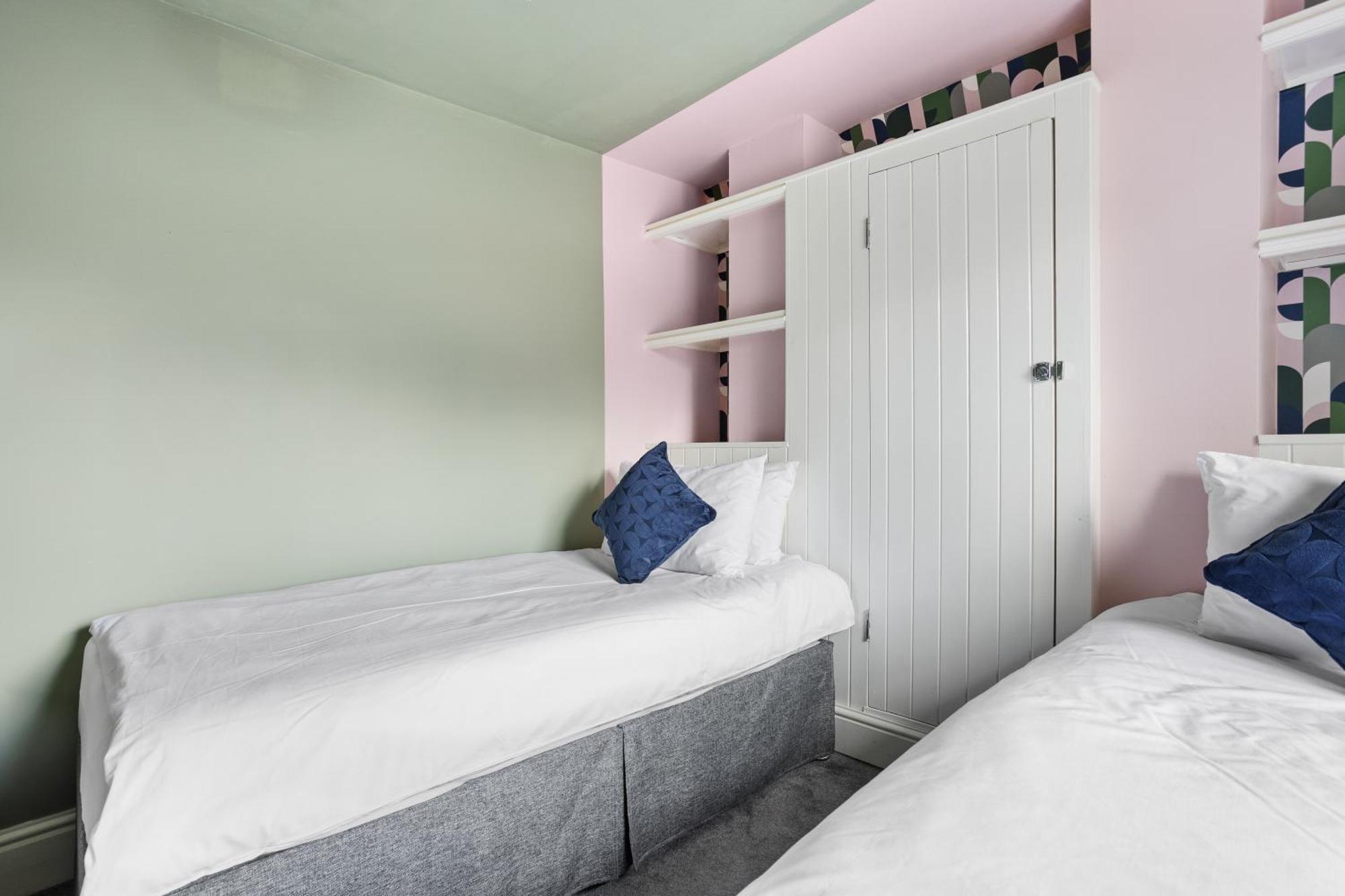 Harbour Court Plymouth - Free Parking - Tucked Away On The Barbican With Courtyard - By Ocean City Retreats Ngoại thất bức ảnh